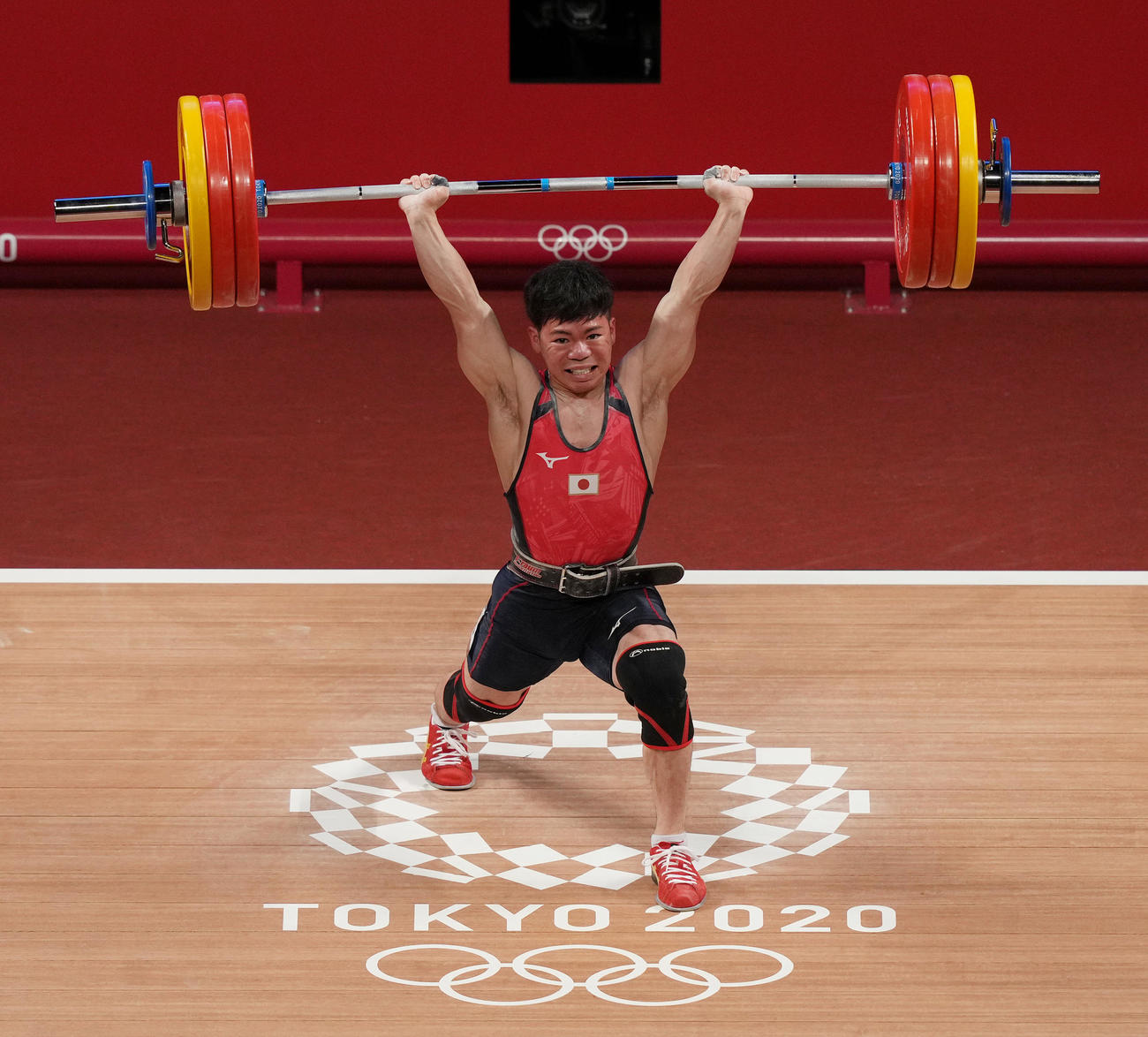 重量挙げ男子61キロ級　ジャーク2回目で159キロを成功させる糸数