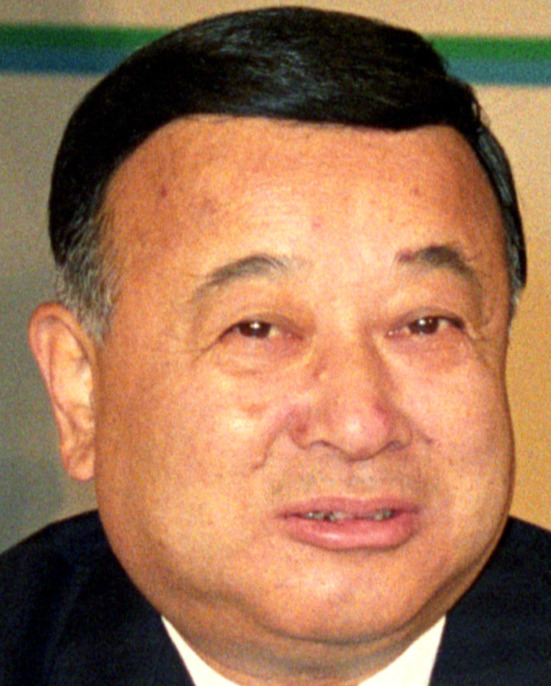 伊東一雄（パンチョ伊東）はパ・リーグ広報部長でドラフト会議の司会を1967年から務めたが、1991年年が最後の司会となる。1991／11／22　ネガ番号パ・リーグ人7419−6−3