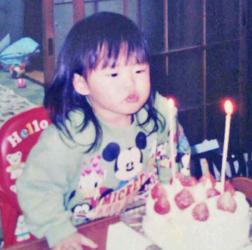 2歳の誕生日を祝って(提供・村上奈穂)