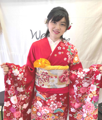成人式の前撮りで艶やかに