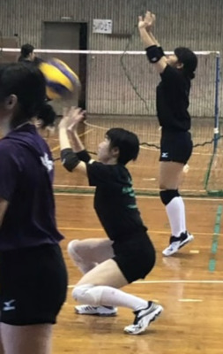 バレーボールに熱中していた学生時代