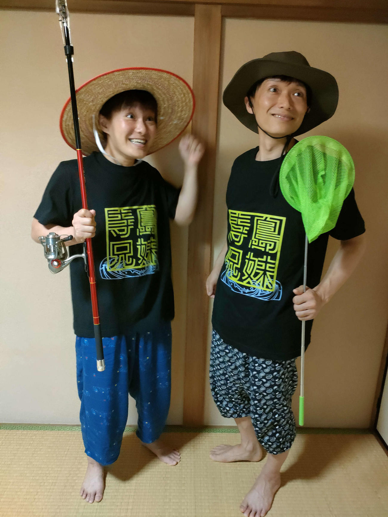 プロを目指したのは兄の影響。（左から）寺島美里と兄の吉彦（本人提供）