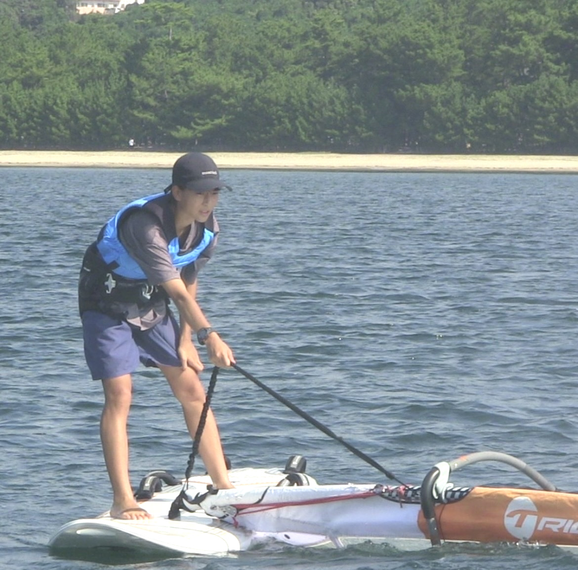 ウインドサーフィンの練習に明け暮れた中学3年間