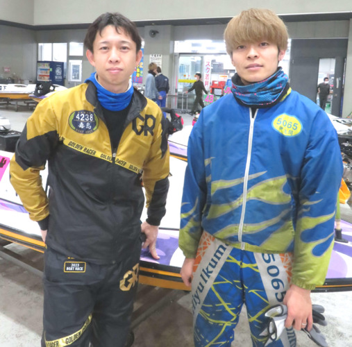 弟子の伊久間陽優君（右）ともども、今年もよろしくお願いいたします