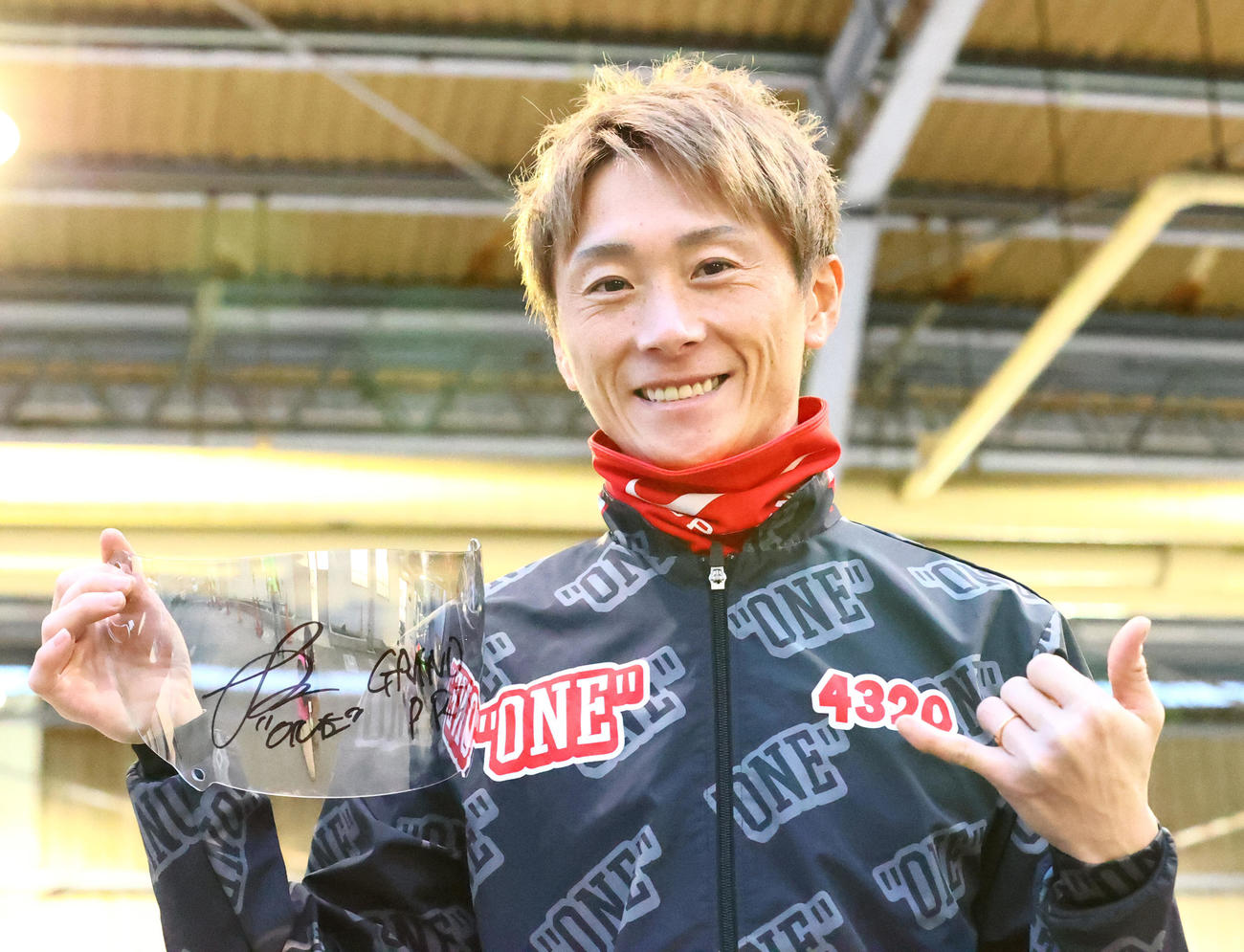峰竜太