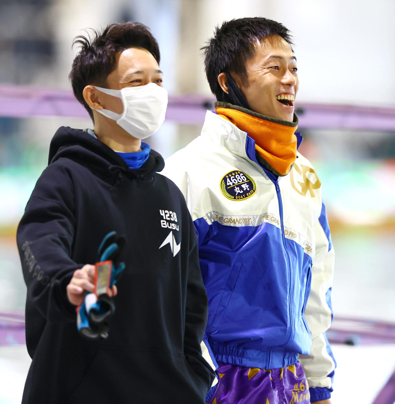 毒島誠（左）と丸野一樹
