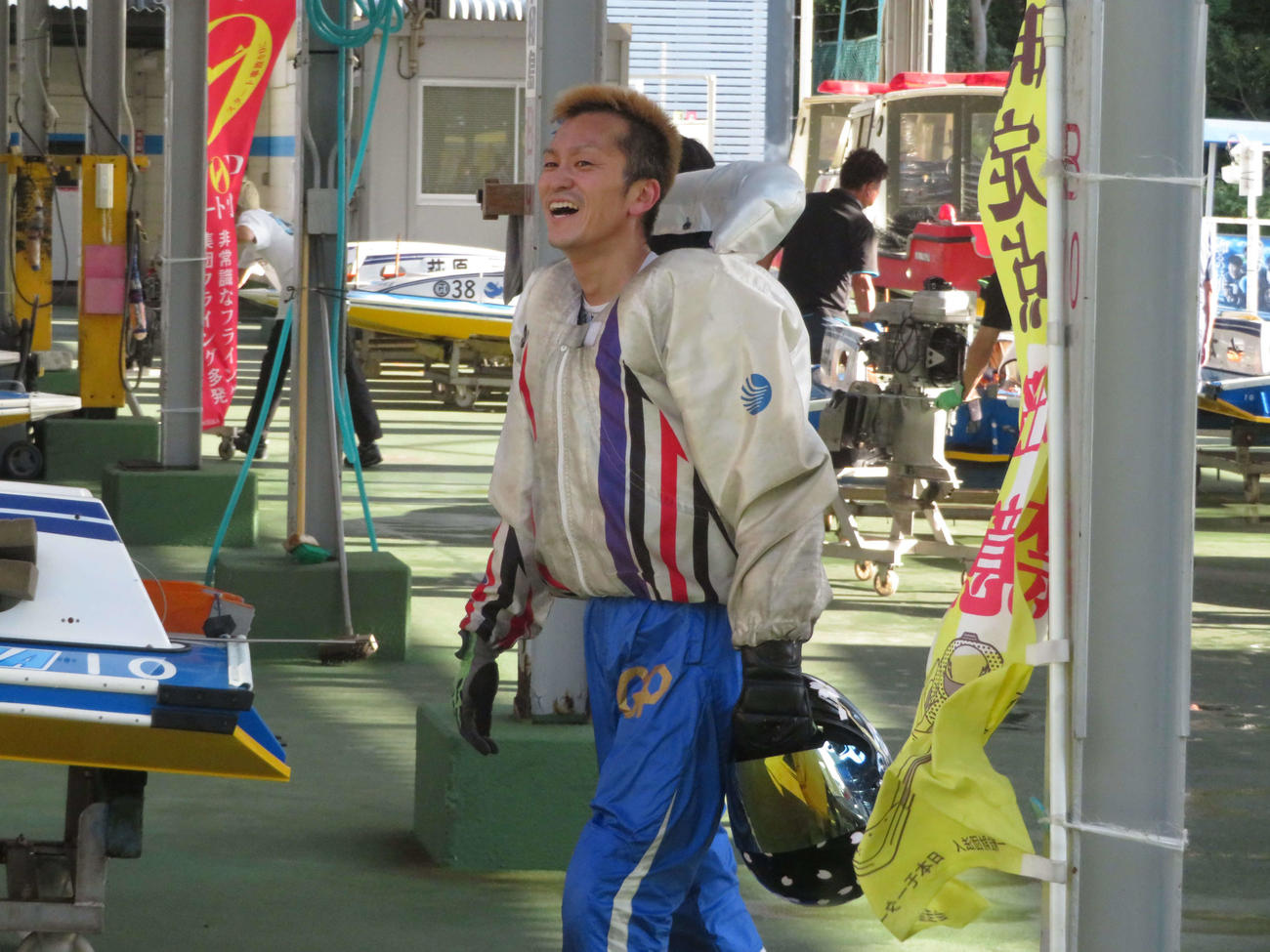 今節初勝利を飾り安堵（あんど）の表情の西山貴浩