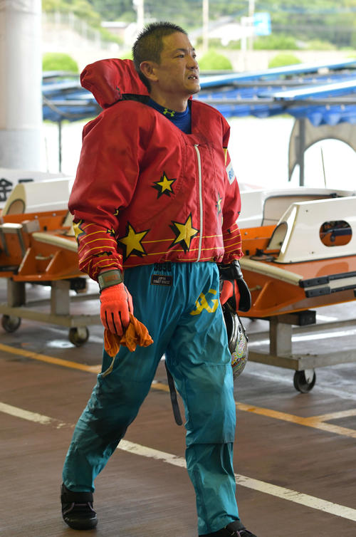 平田忠則が意地で予選突破を果たす（撮影・土居恒久）