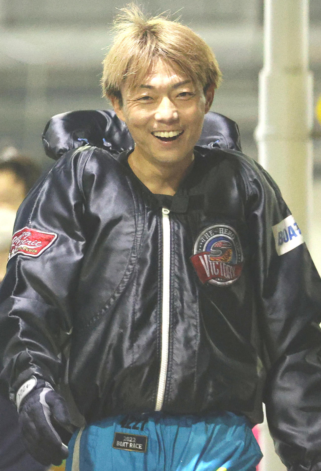 優勝戦3枠からVチャンスをうかがう安達裕樹（撮影・上山淳一）