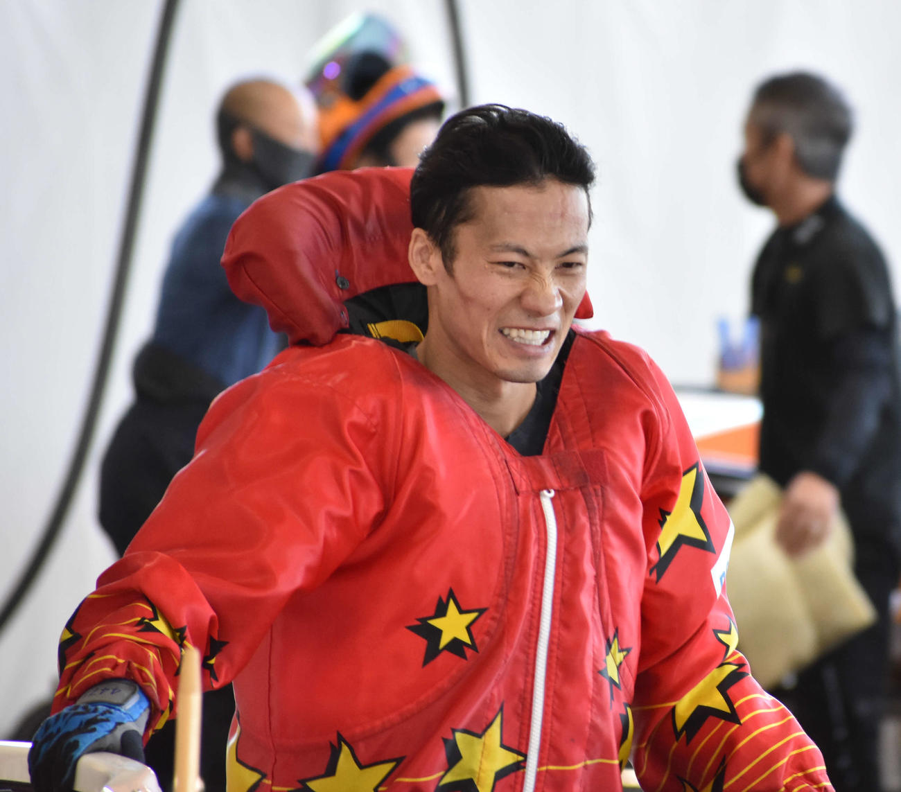 舟足アップで2日目に連勝した新田泰章