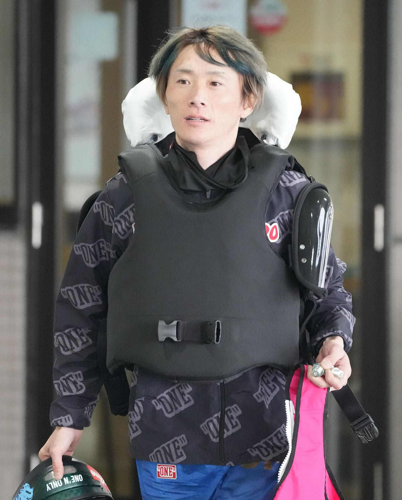 不動の主役として期待を担う峰竜太