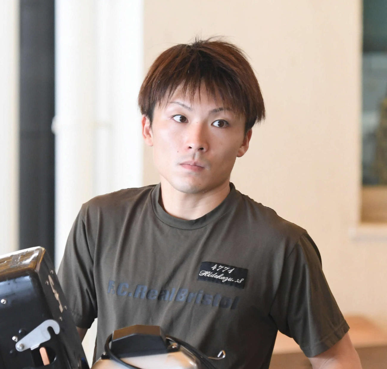 準優12Rは下寺秀和が行き足を生かして強襲をかける