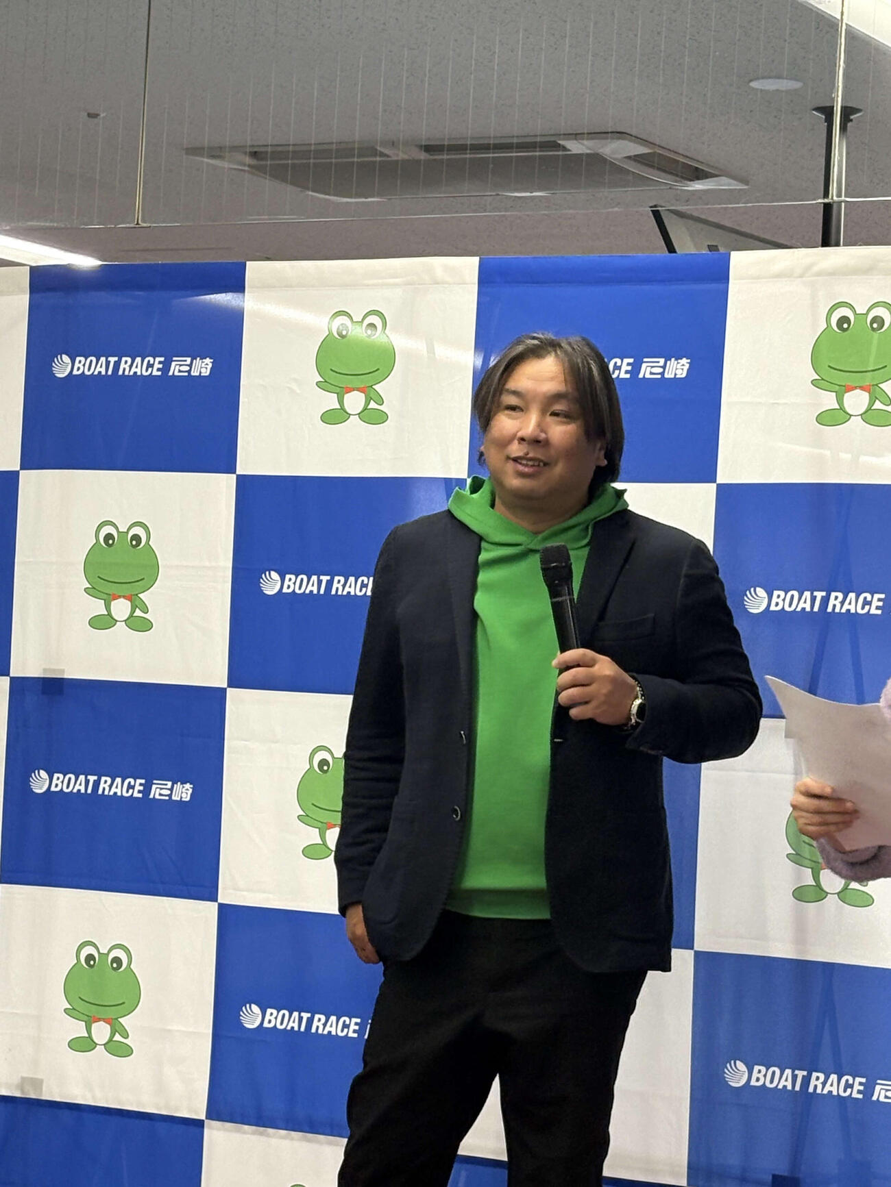 トークショーを行った里崎智也氏
