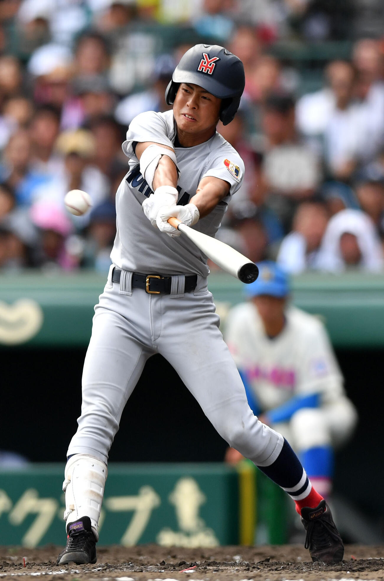 2018年8月、花咲徳栄戦で適時打を放つ横浜高の遠藤圭吾