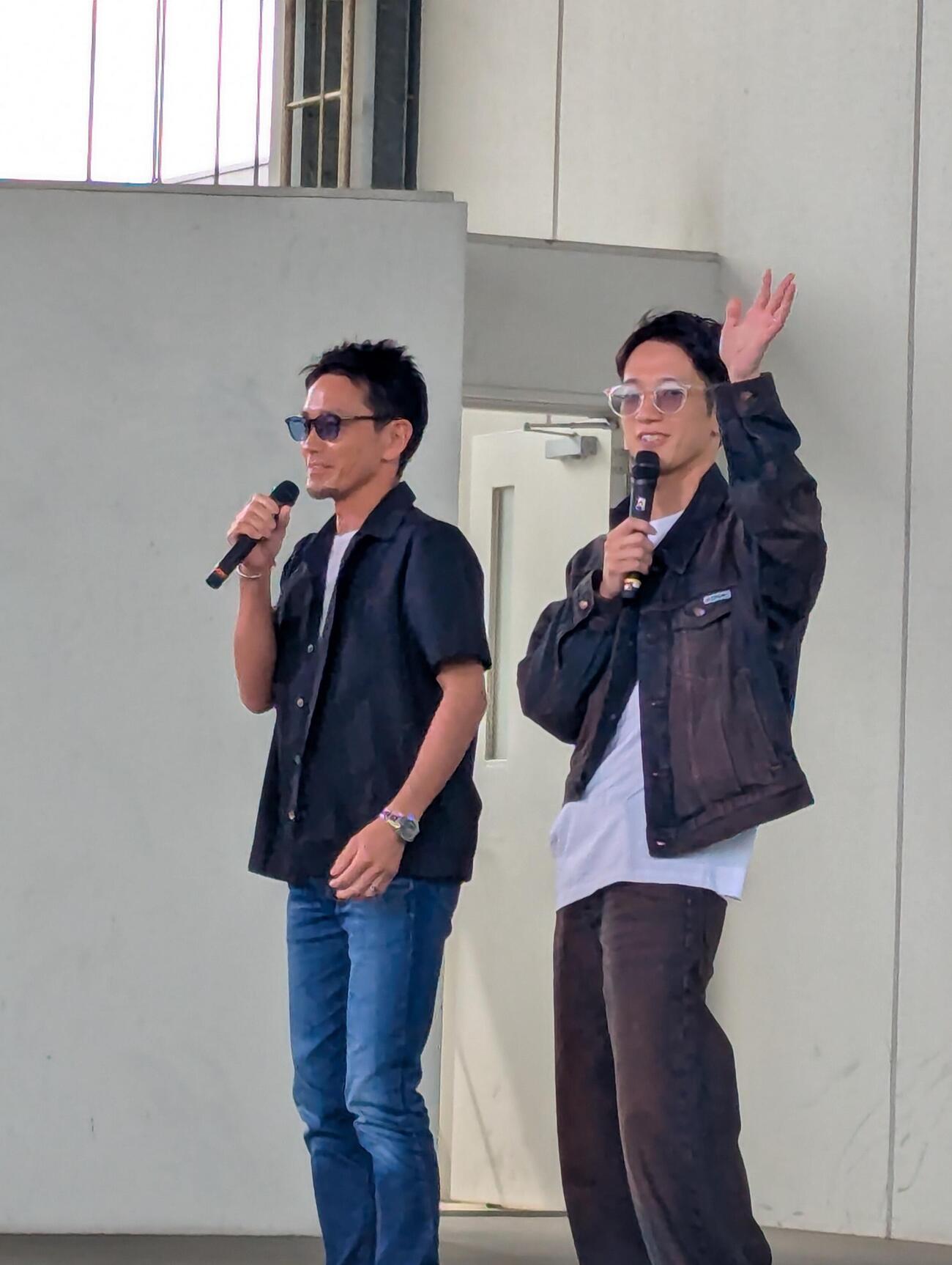 トークショーに登壇した馬場貴也と上條暢嵩（撮影・前原一樹）