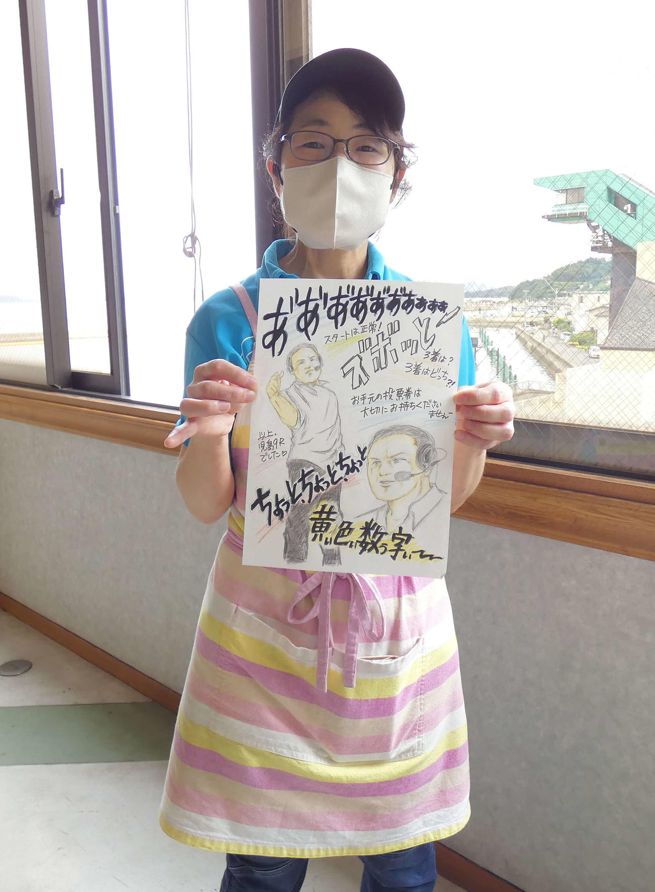 食堂すずらん店長の石井由美さん。一番のお気に入りは椛島アナのイラスト