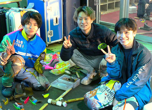 (左から)梅原祥平、長谷川晴哉、藤原碧生(撮影・前原一樹)