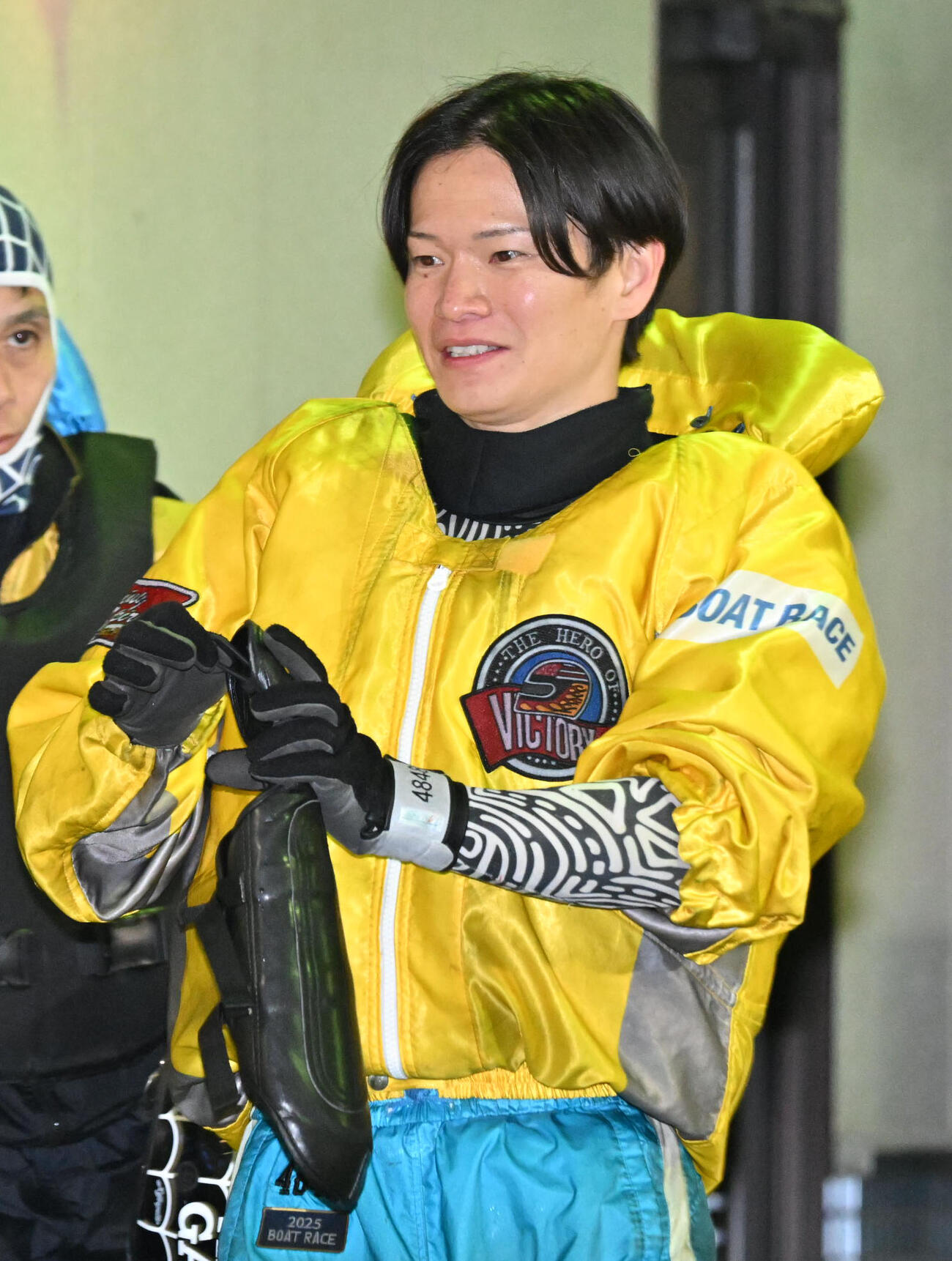 7R4着の仲谷颯仁（撮影・林敢治）