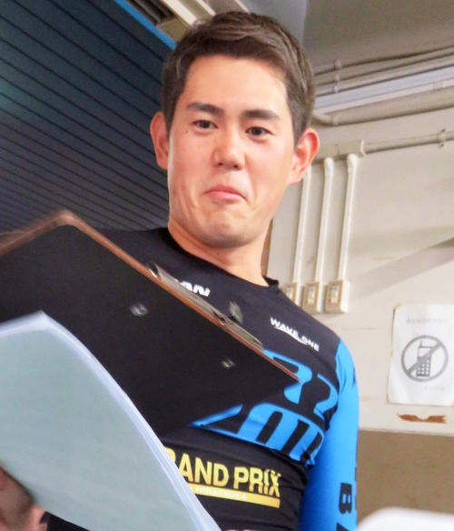 2場所連続Vを決めた小川真太郎(撮影・栗田文人)