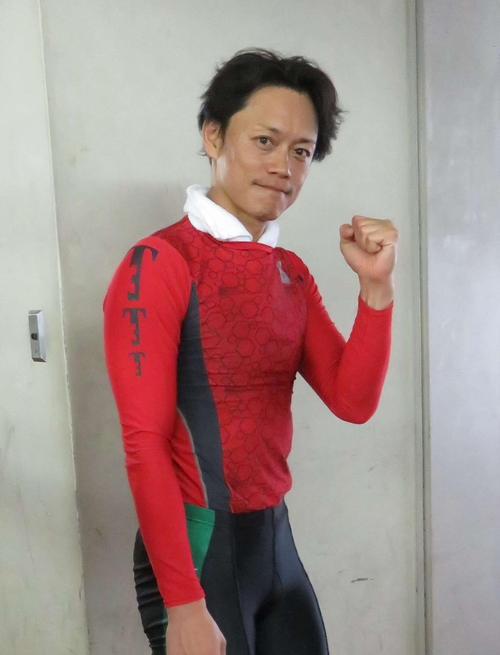 落車した翌日に見事勝利した安藤孝正