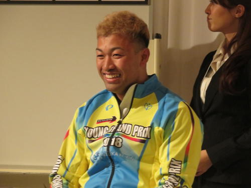「小栗旬です」とボケて会場を笑わせた島川将貴