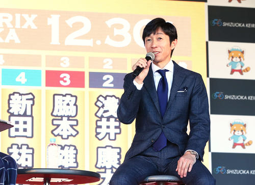 トークショーを行った武豊騎手(撮影・足立雅史)