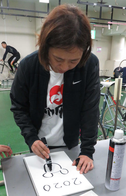 加瀬加奈子は企画の内容を聞いてわずか2分ほどで描いた