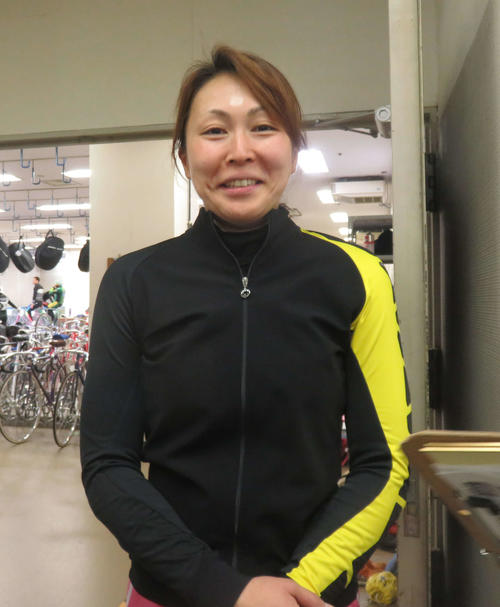 デビュー初Vの舞台で久々の決勝進出を果たし、喜びの表情だった佐藤亜貴子