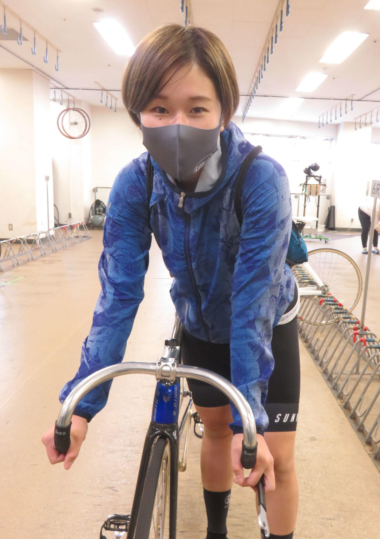 ＜14＞吉村早耶香