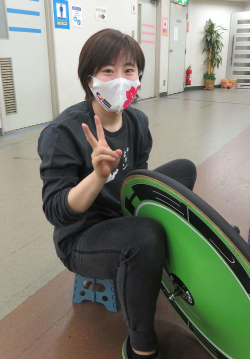 ＜8＞青木美保