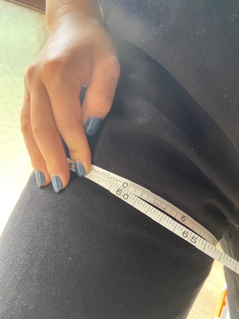 自慢の太ももは1周60センチ（本人提供）