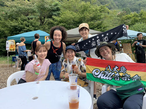 年齢や期別の垣根を越えて友人が多かった
