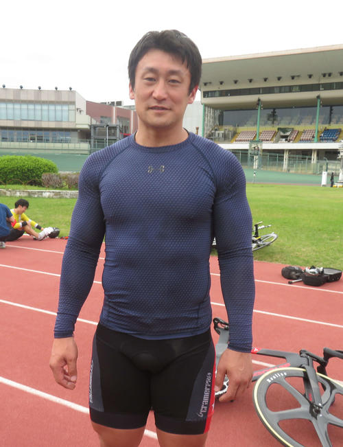 自粛中の北井佑季の久々に公の場に姿を見せた