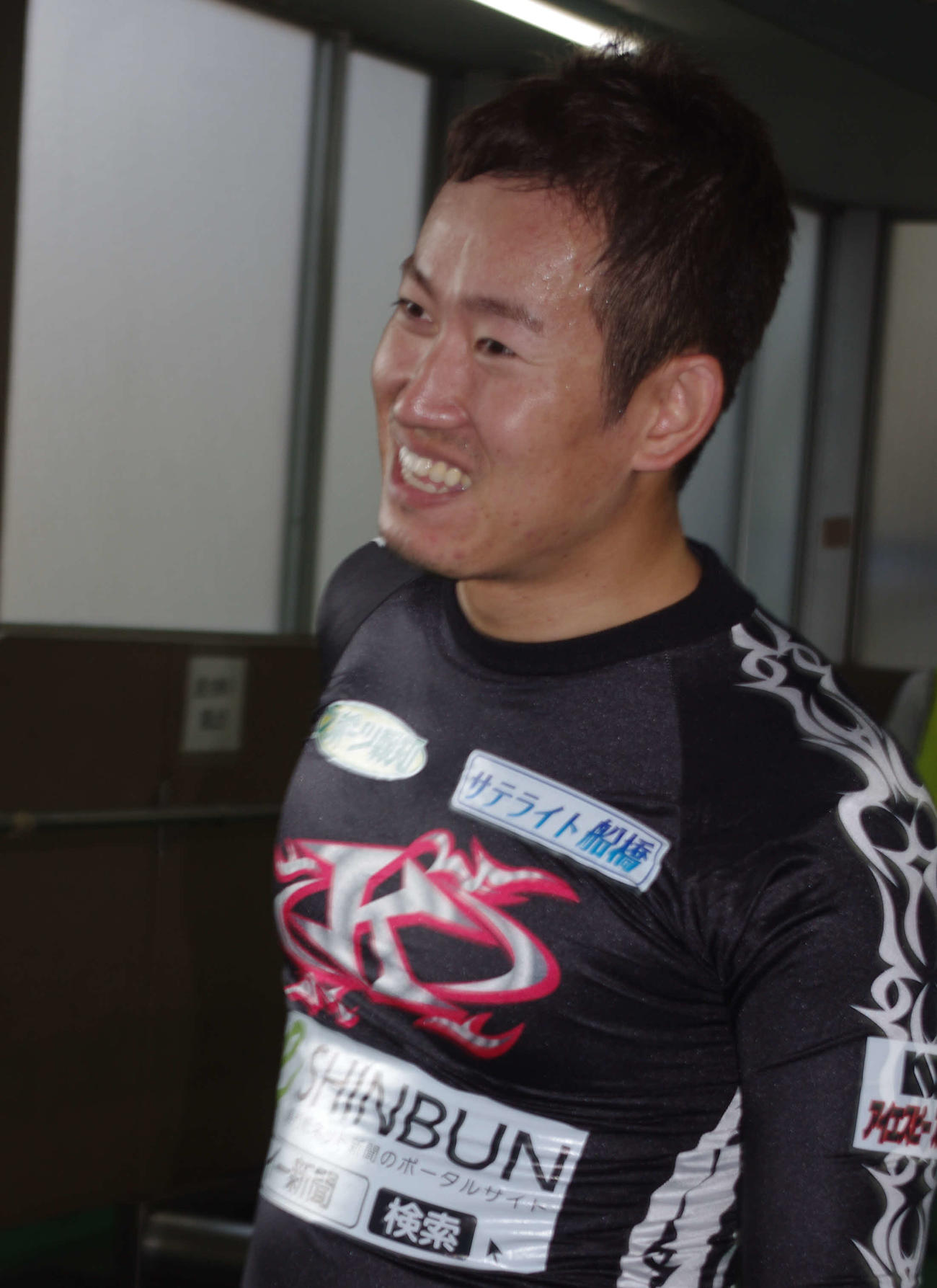 まくり不発に終わった脇本雄太が苦笑いでレースを振り返る