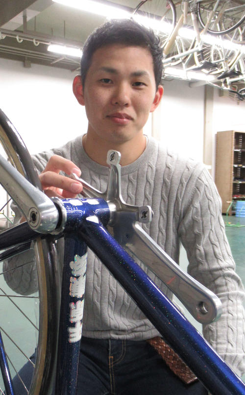 笠松将太は平原康多からもらったフレームで好調をキープ（撮影・山田敏明）
