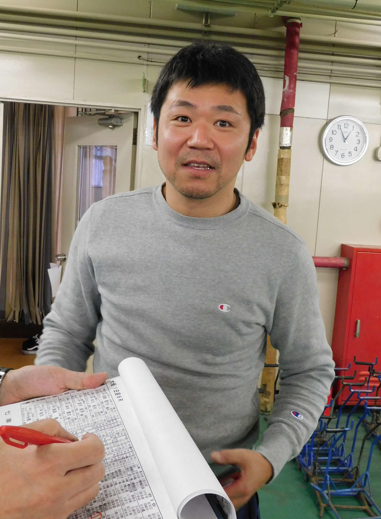 大垣の開催指導員を務める本村隆文が地元バンクに出走する