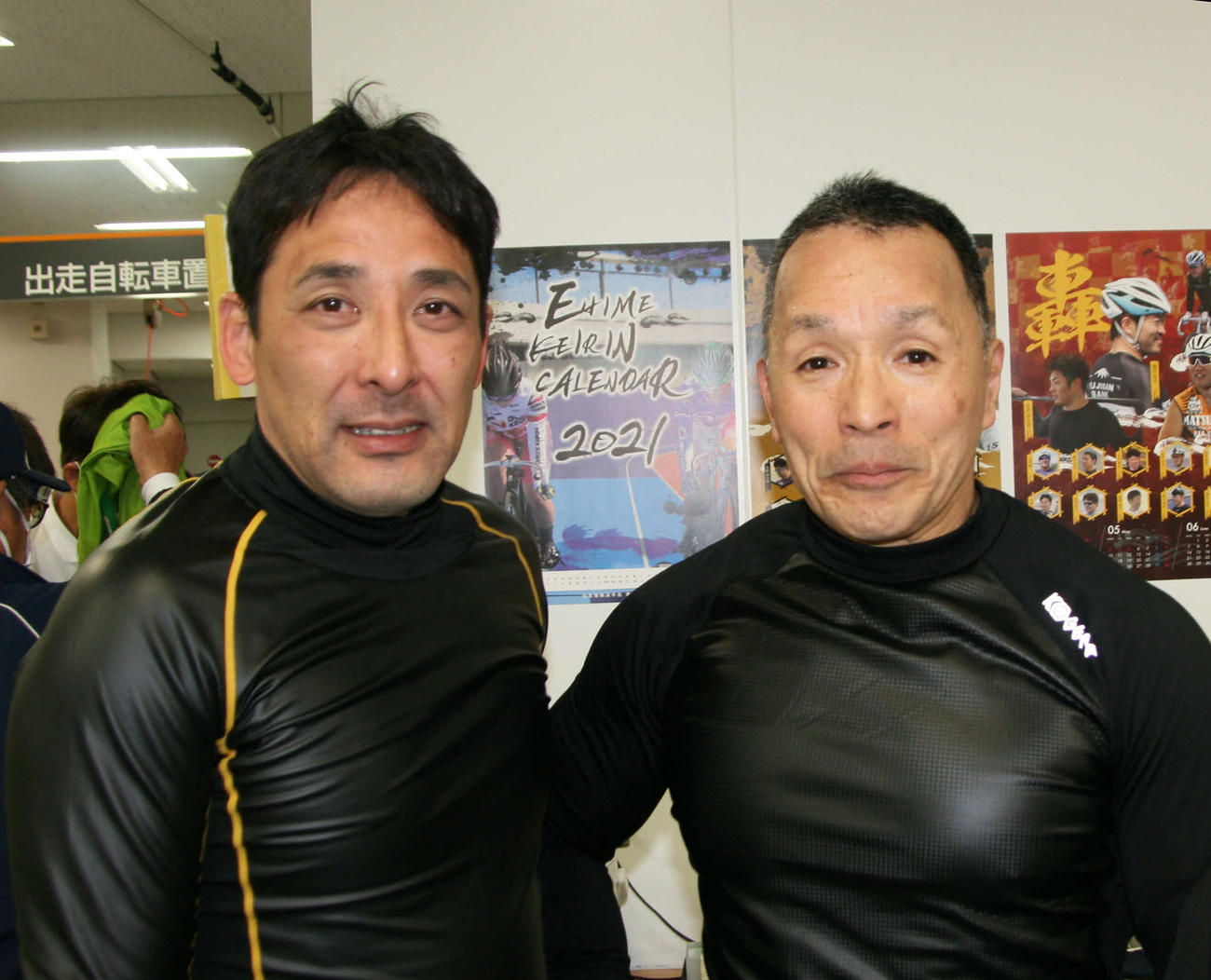 1Rは柳沢達也（左）と中武克雄で足して105歳のベテランコンビがワンツーフィニッシュ（撮影・秋山正則）