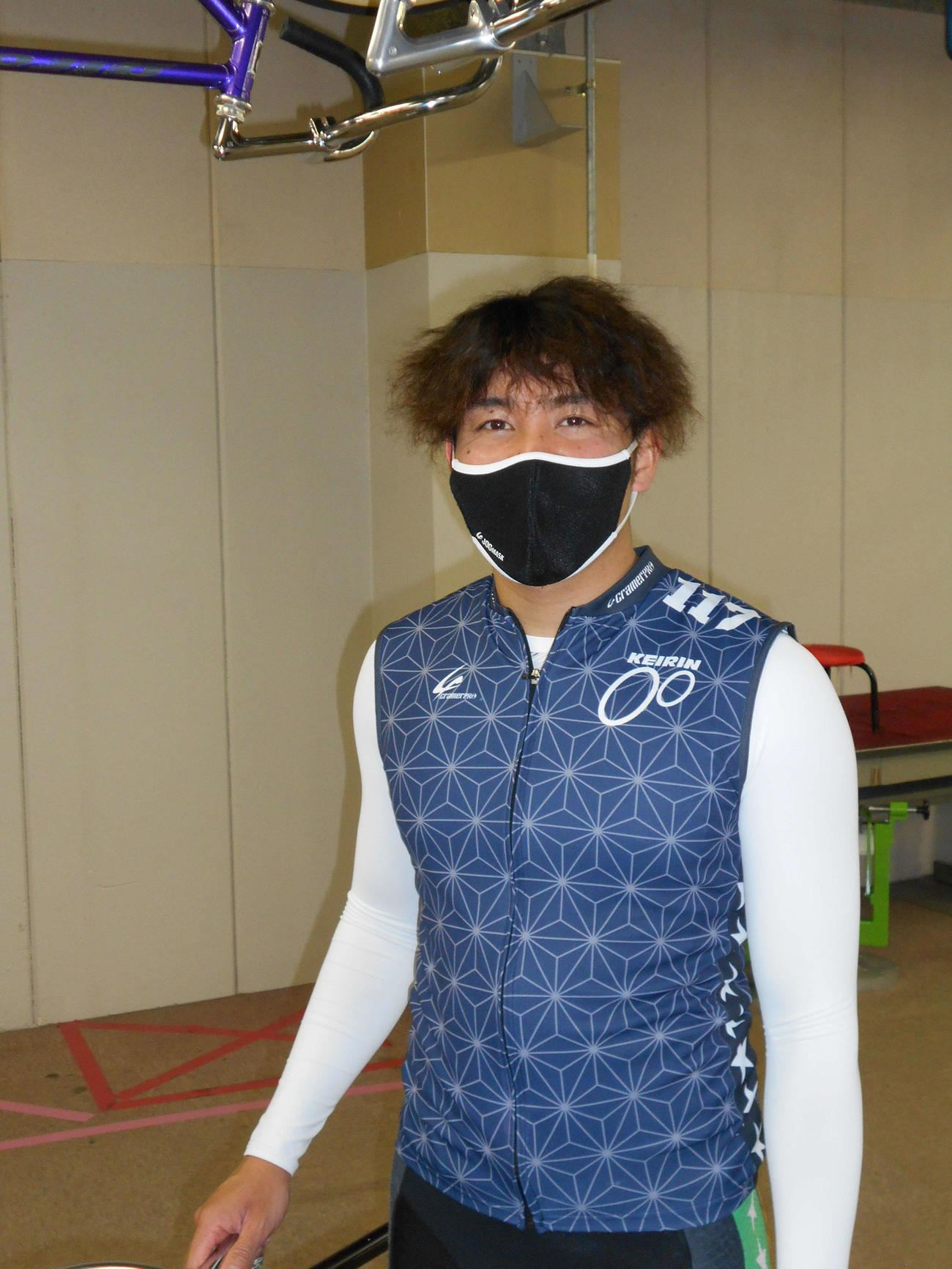 小倉は2度目の登場となるV候補筆頭の長谷部龍一