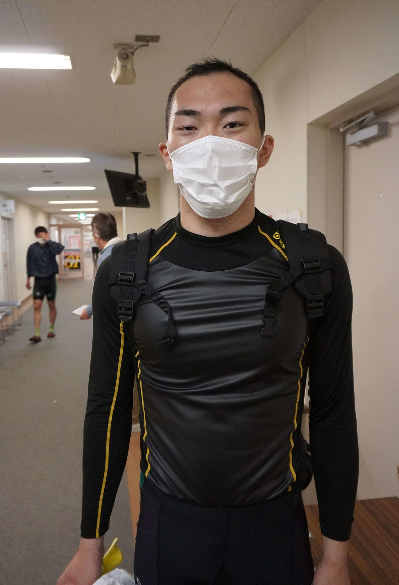 中込健太がチャレンジ決勝8Rで熊本コンビに挑戦する（撮影・秋山正則）