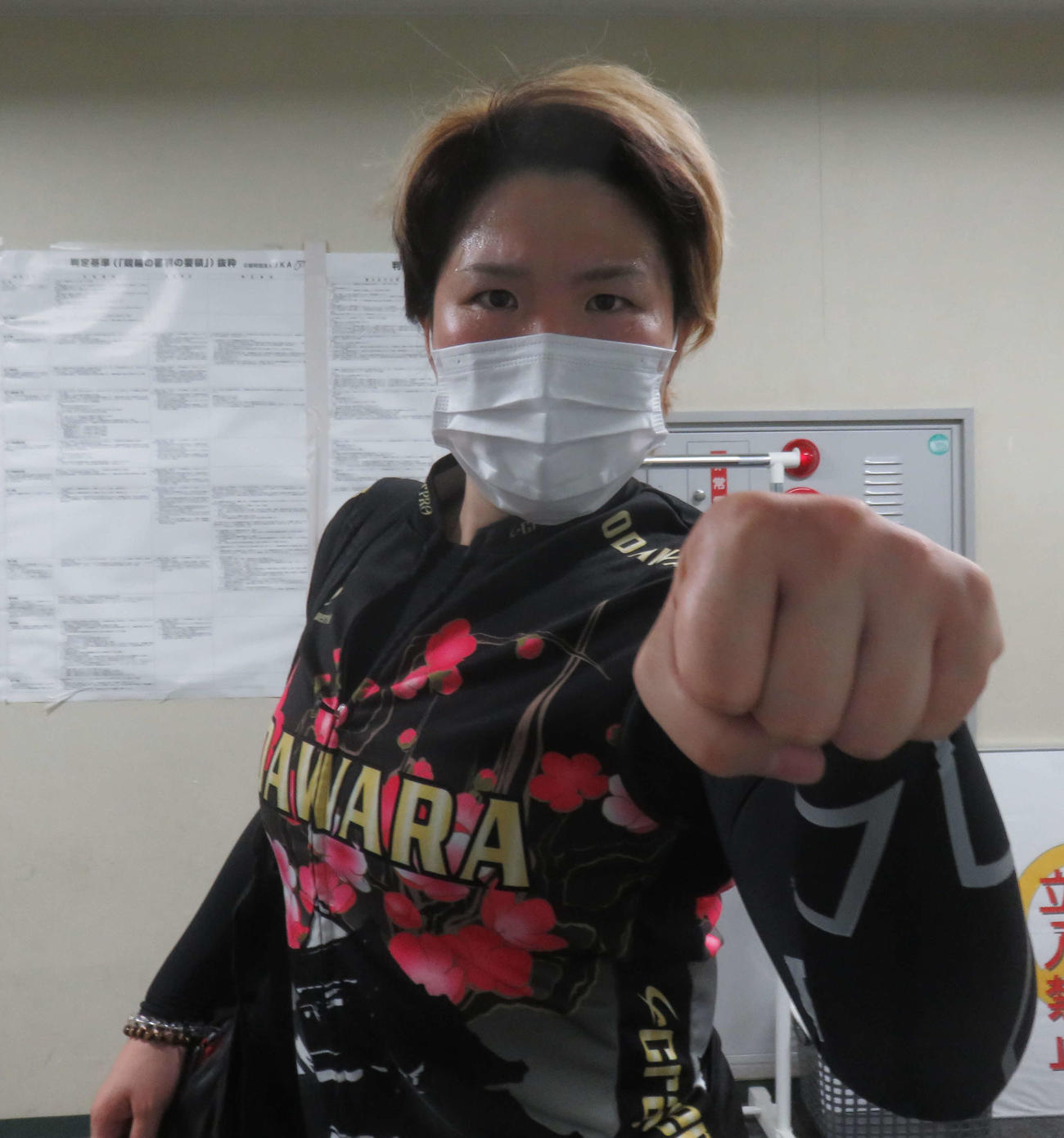 4場所ぶりの決勝進出に気合をみなぎらせる加藤恵