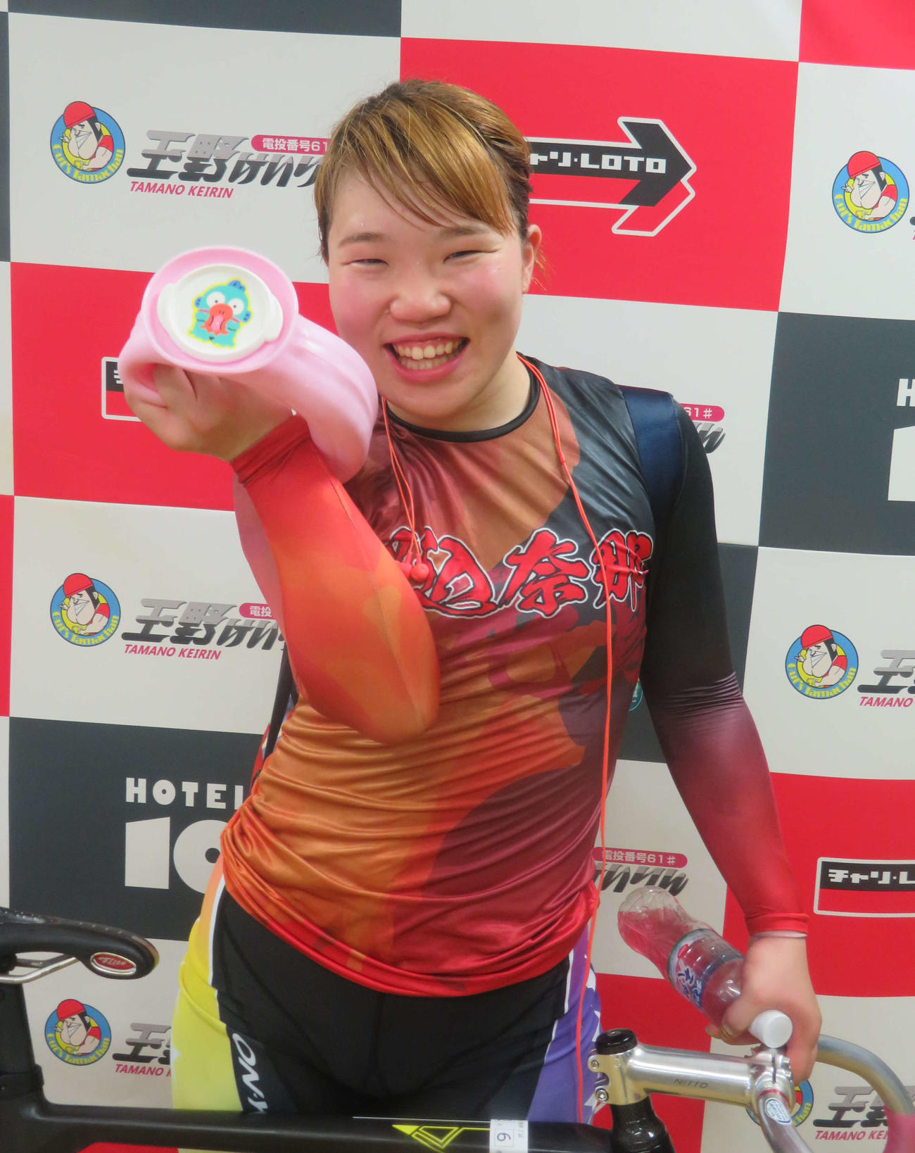 刈込奈那が再度果敢な逃げで見せ場を作る