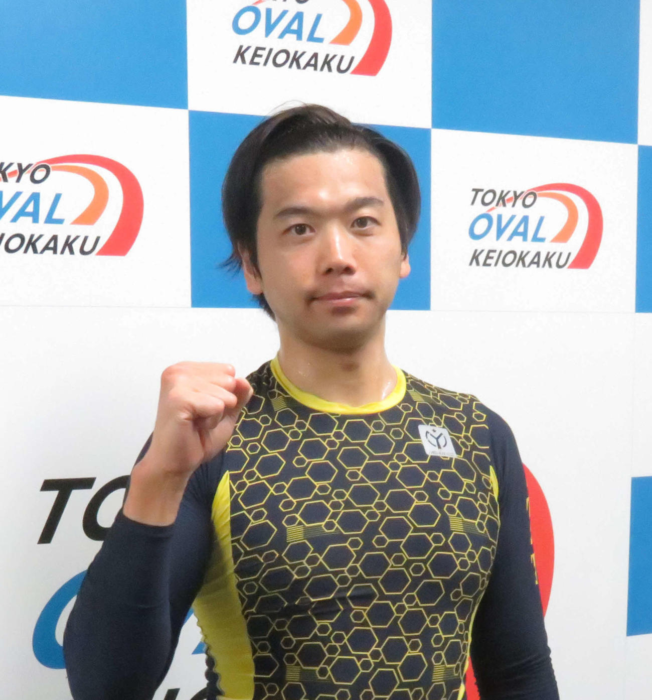 一気の仕掛けで押し切り勝ちを決めた緑川修平