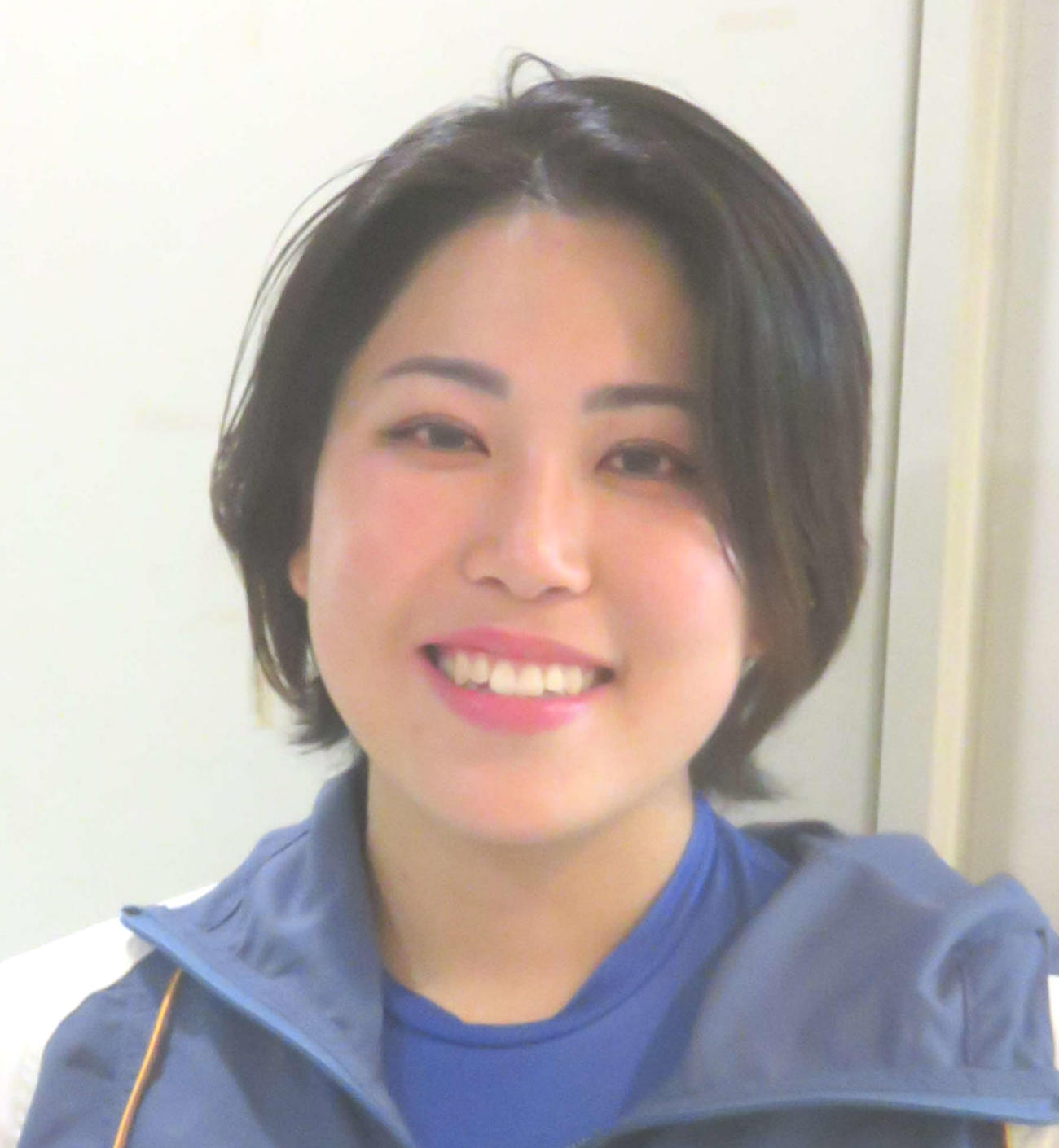 竹野百香は石井寛子に勝ち笑顔