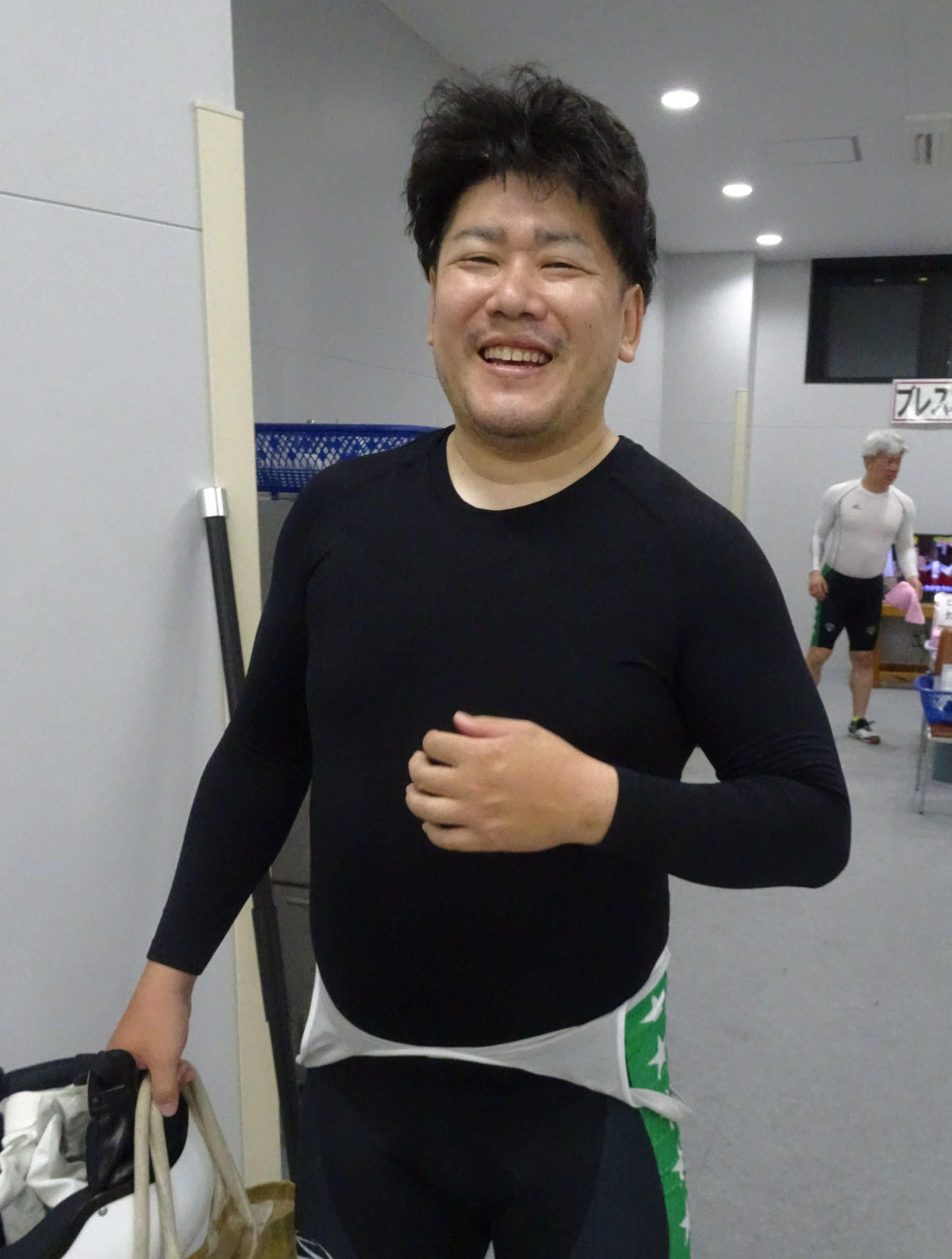 大垣競輪　この日誕生日を迎えた藤木裕は飛び付いて2着をキープ