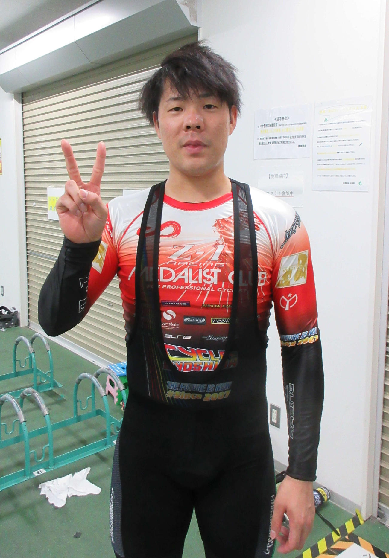 ペース先行で逃げ切った土井慎二が本格デビュー戦の3連勝を誓う（撮影・和田年弘）