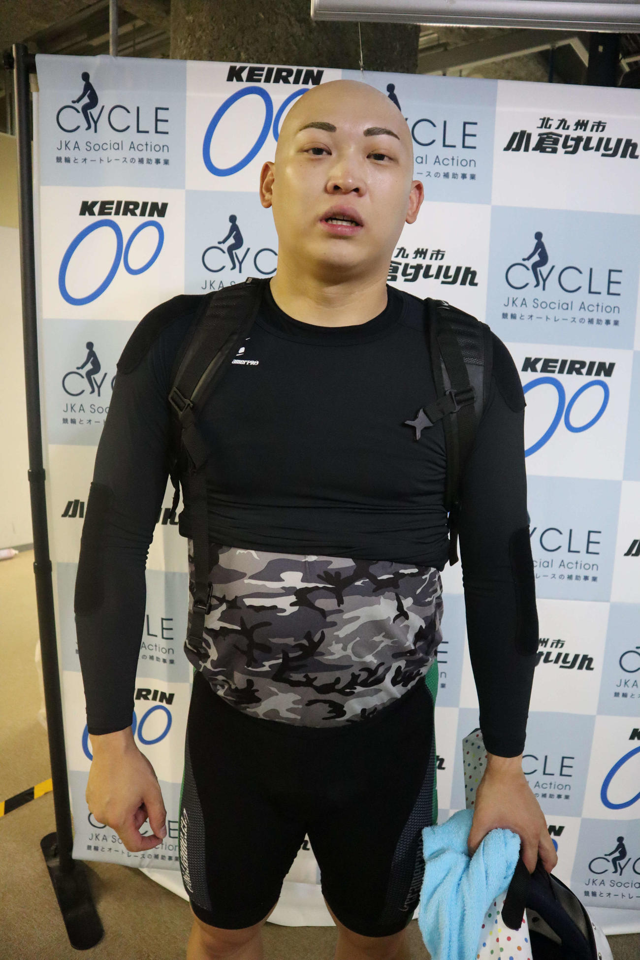 門脇翼が突っ張り先行で2着に粘った（撮影・音無剛）
