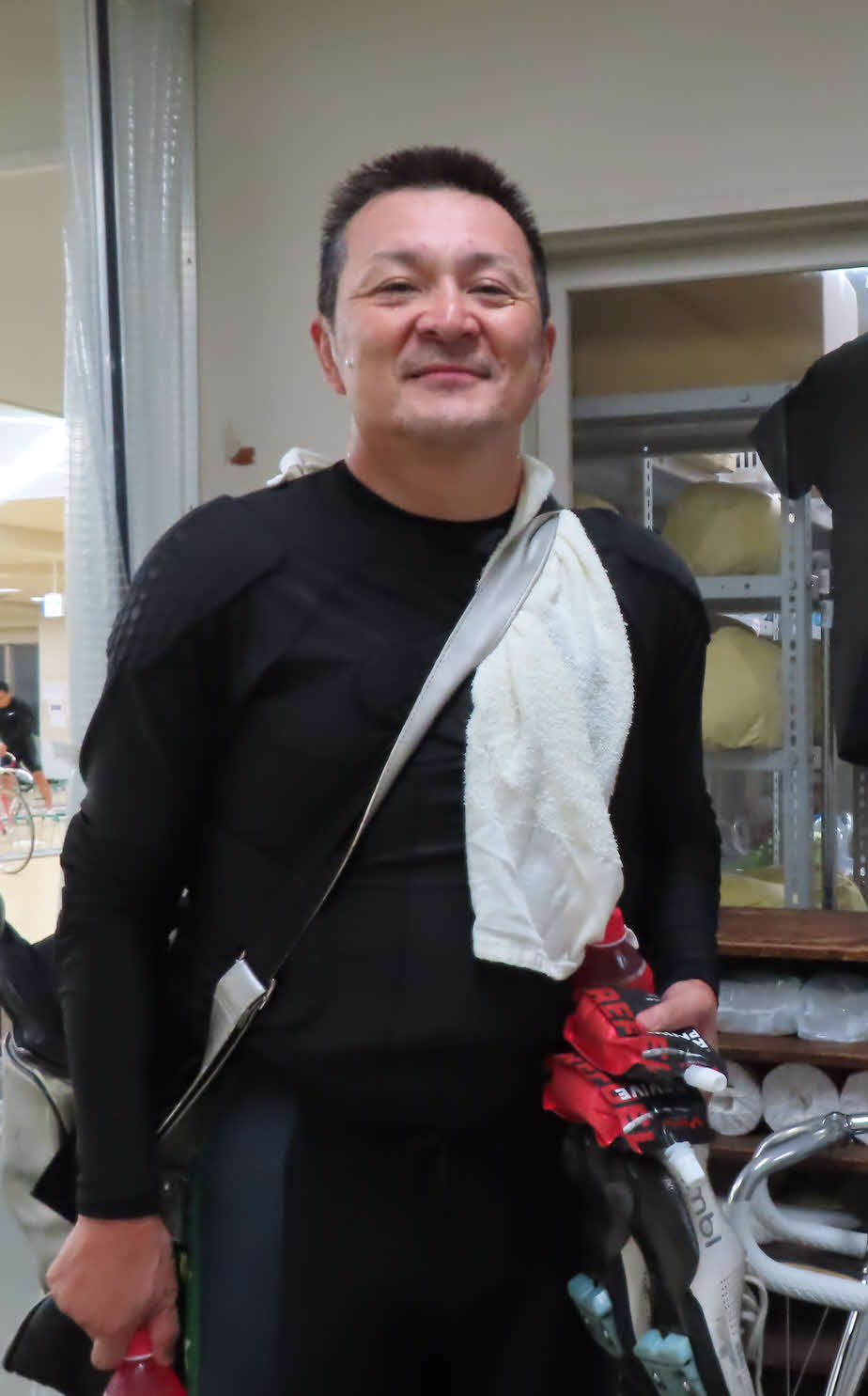 最終日もゴール前争いをにぎわす赤松誠一（撮影・野島成浩）