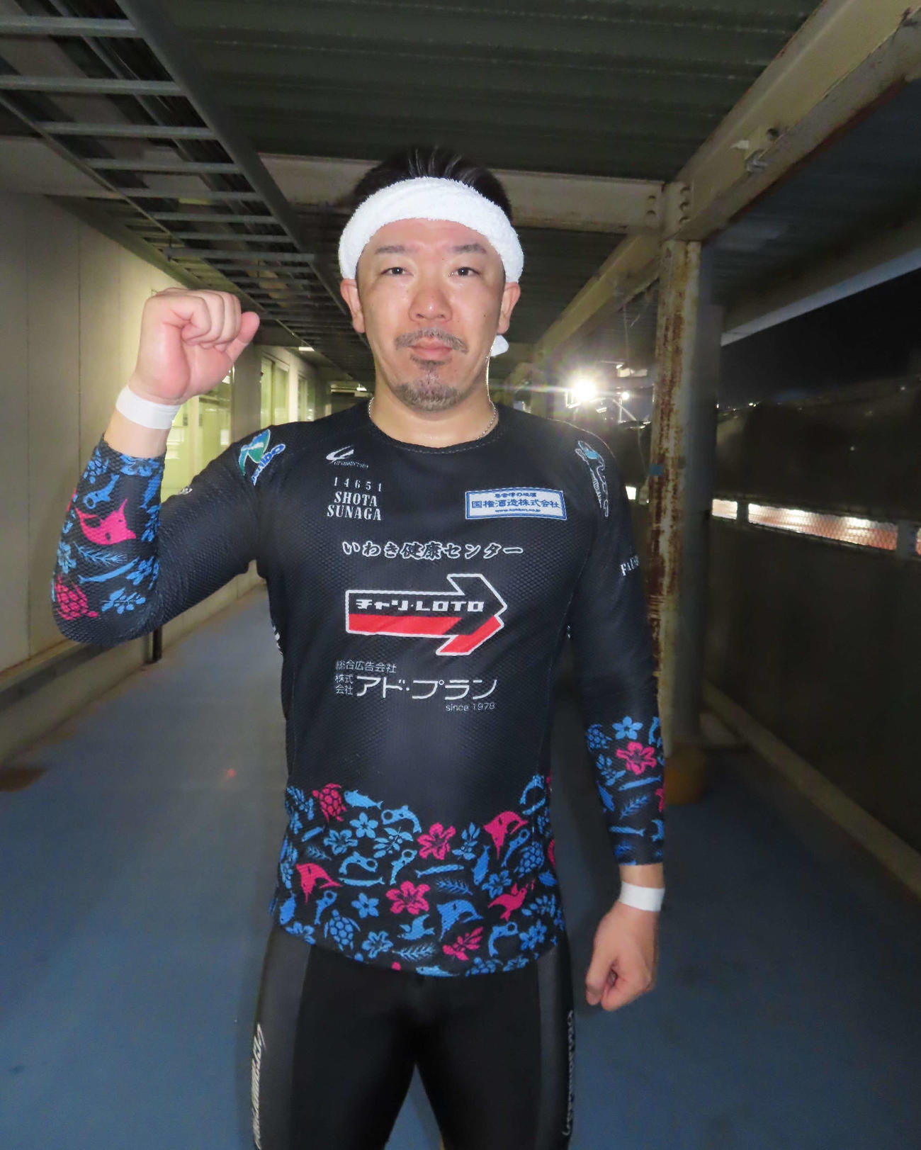 予選2R、古川大輔のカマシに飛び付き、早めに踏んで差し切った須永勝太