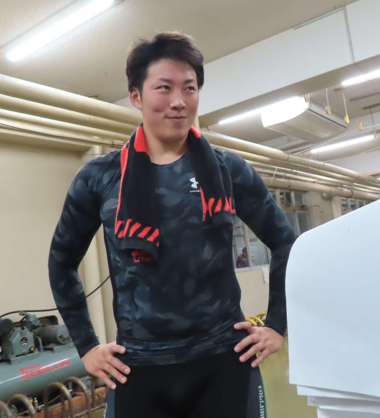 決勝へ気合を入れ直す利川寛太（撮影・野島成浩）