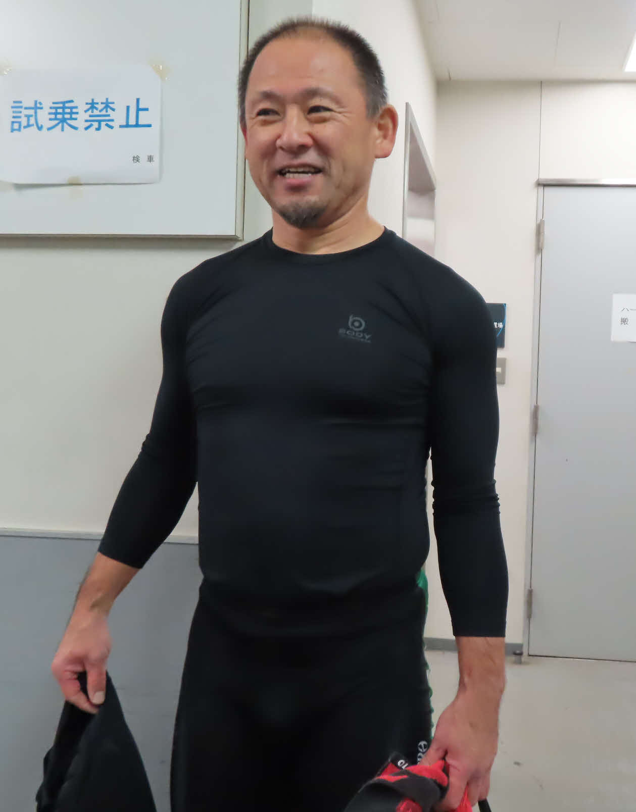 京王閣競輪　時松正が23年9月小松島以来の予選1着を喜ぶ（撮影・野島成浩）